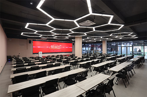 Máquina pulverizadora automática