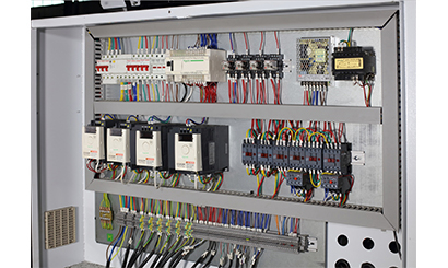 辊涂腻子的电箱